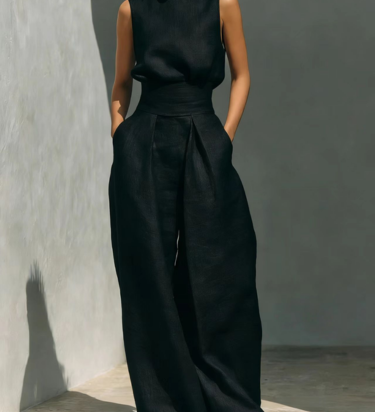 NOSTRA Ljubljana | Marija - Minimalistička bluza i set širokih hlača za žene