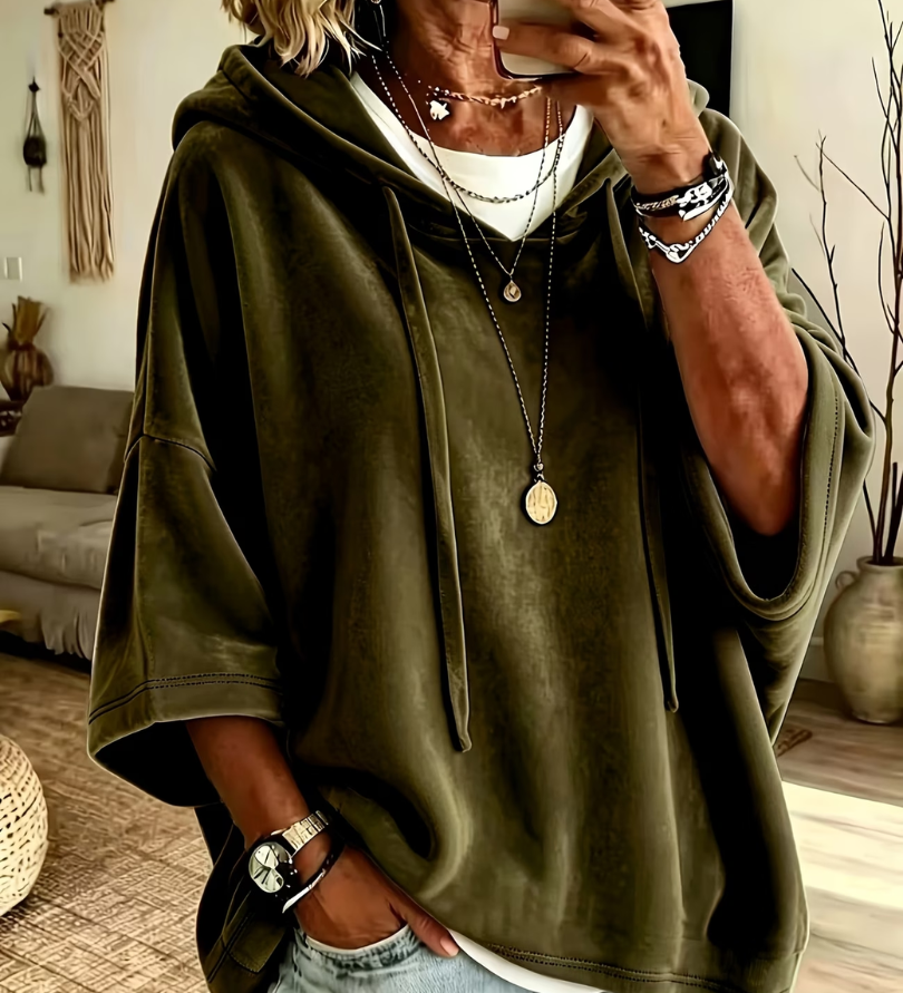 NOSTRA Ljubljana | Noemi - Luksuzna Velur Oversized Hoodie